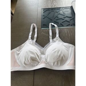 Honeylove Crossover White Mesh Details Smooth Silhouette Bra Padded Size 2X EUC
